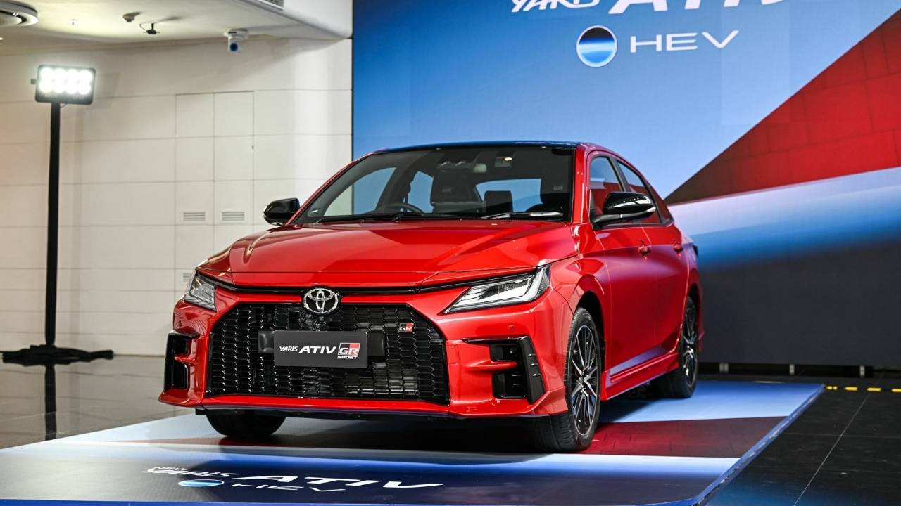 Toyota Yaris Sedan HEV: El híbrido más accesible y eficiente